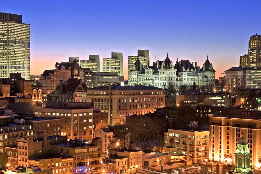 Hampton Inn & Suites Albany-Downtown Экстерьер фото