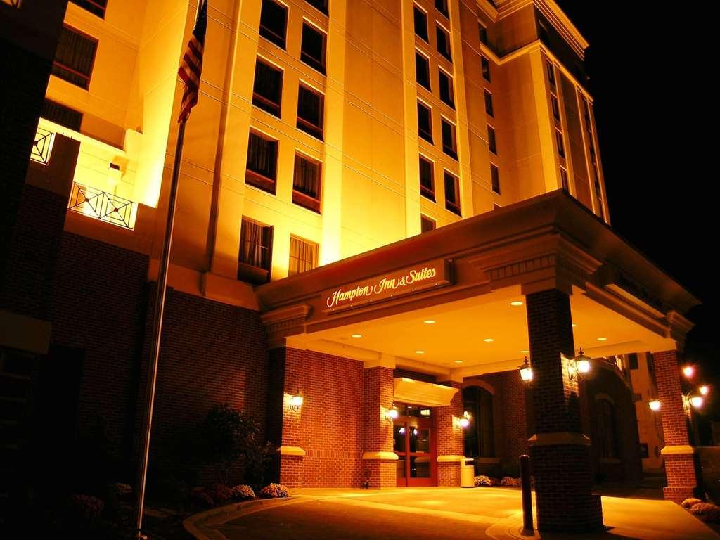 Hampton Inn & Suites Albany-Downtown Экстерьер фото