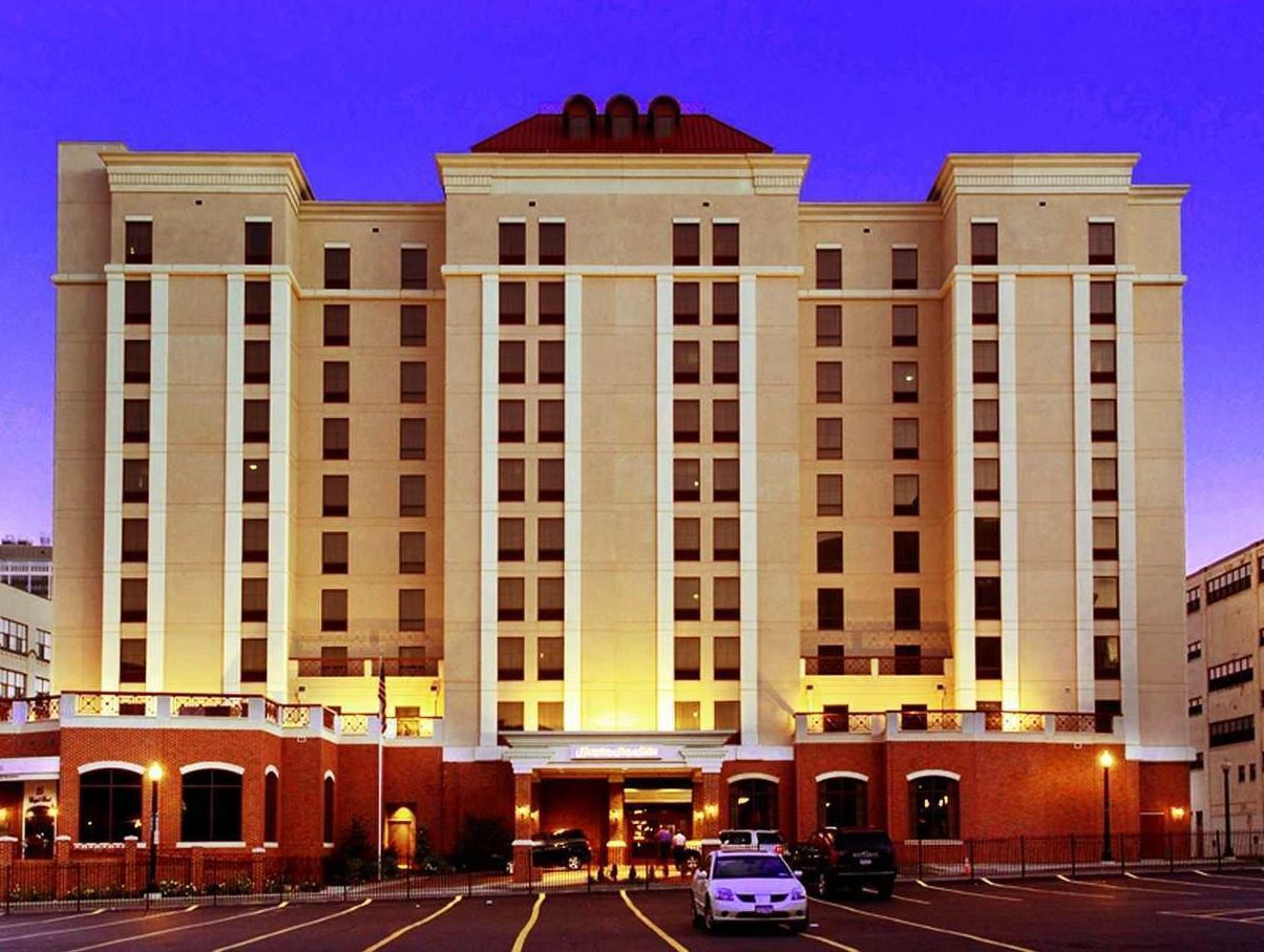 Hampton Inn & Suites Albany-Downtown Экстерьер фото